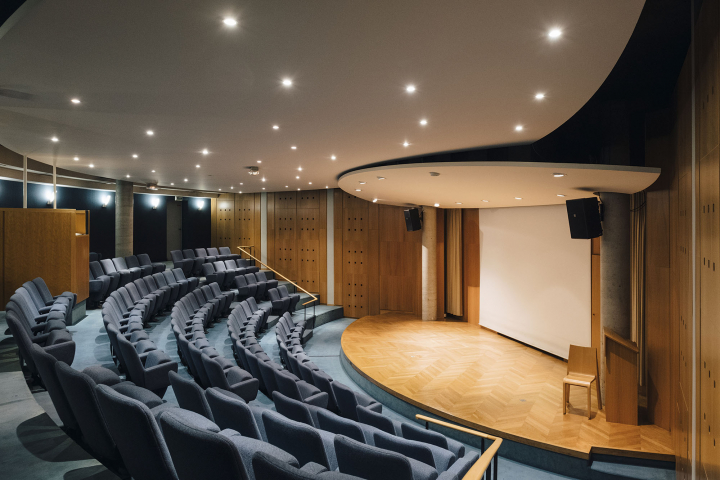 L'auditorium au sein de la bibliothèque Marmottan. Photo H&K