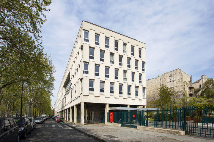 Vue du bâtiment principal, site du Marais.