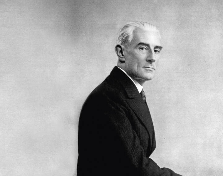 Maurice Ravel (1875-1937), photo Boris Lipnitzki. The Print Collector / Alamy