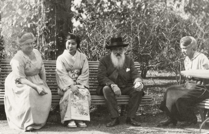 Blanche Hoschedé-Monet, Madame Kuroki, Claude Monet et Germaine Salerou, Giverny, vers 1919