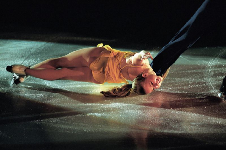 Les tchéques Radka Kovarikova et Rene Novotny pendant la compétition de Rouen du Candel Euro tour, en 2001. Courtesy © Gérard Vandystadt.