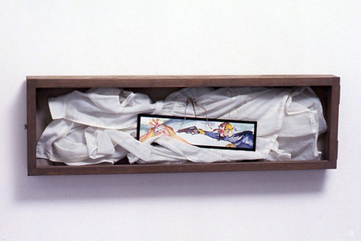 Annette Messager, « Histoires de robes » (détail), 1990. Photo DR