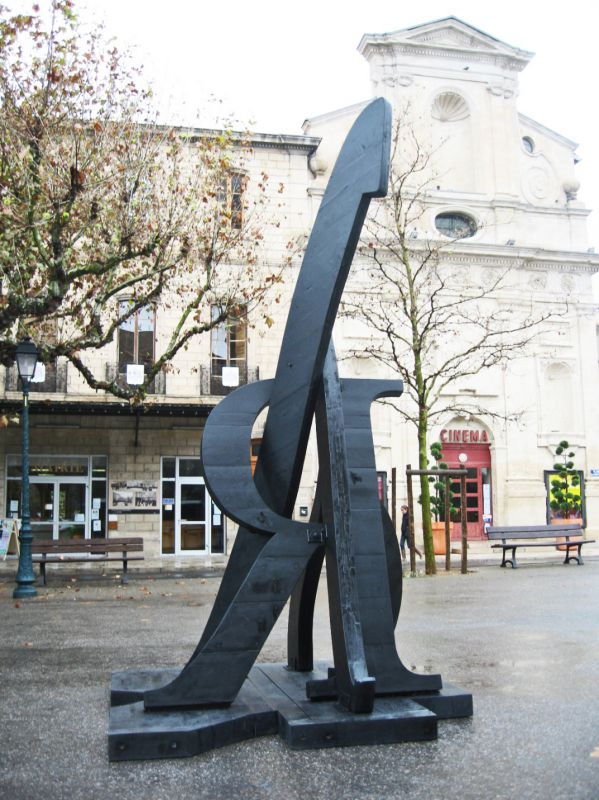 Christian Paput, sculpture exposée à Forcalquier lors de la Fête du Livre, en 2012.