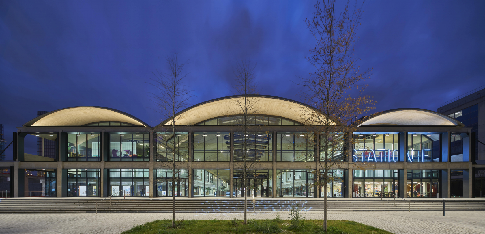  Campus de 1000 start-up Station F Paris - Réhabilitation, 34 000 m² - 2017. Copyright : Didier BOY DE LA TOUR