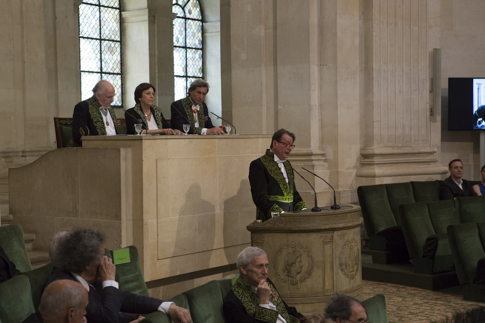 Installation de Philippe Garel sous la Coupole de l'Institut de France