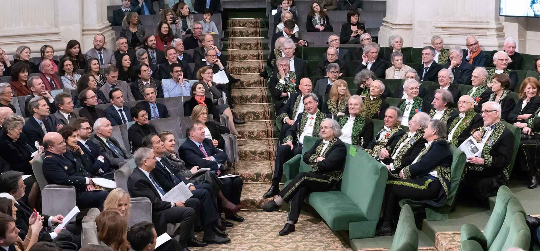 Installation de Jacques Perrin à l'Académie des beaux-arts