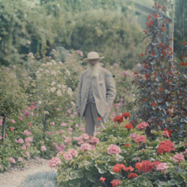 photo "Claude Monet devant sa maison à Giverny", 1921, Musée d'Orsay